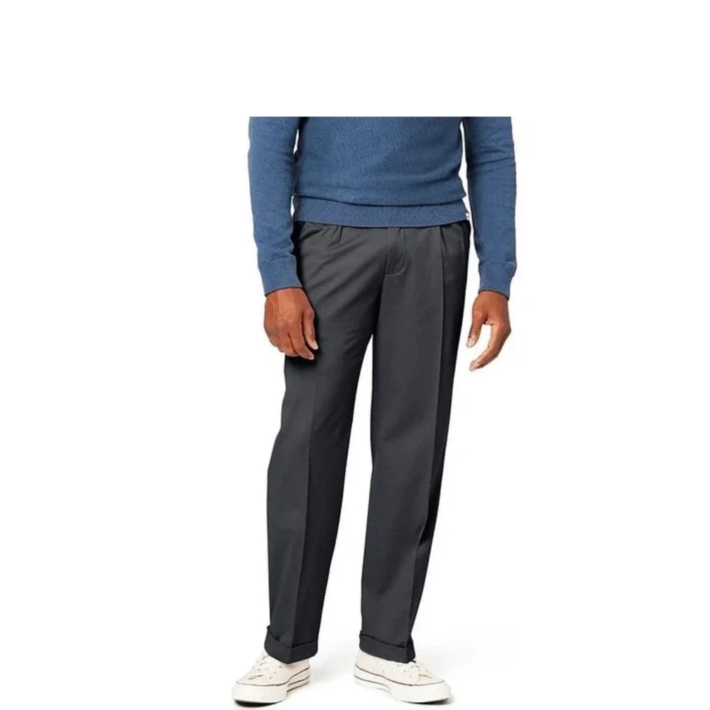 Dockers Comfort‎ Mens 40x30(actual 39x29) relaxed Pleated Stretch Pants  gray